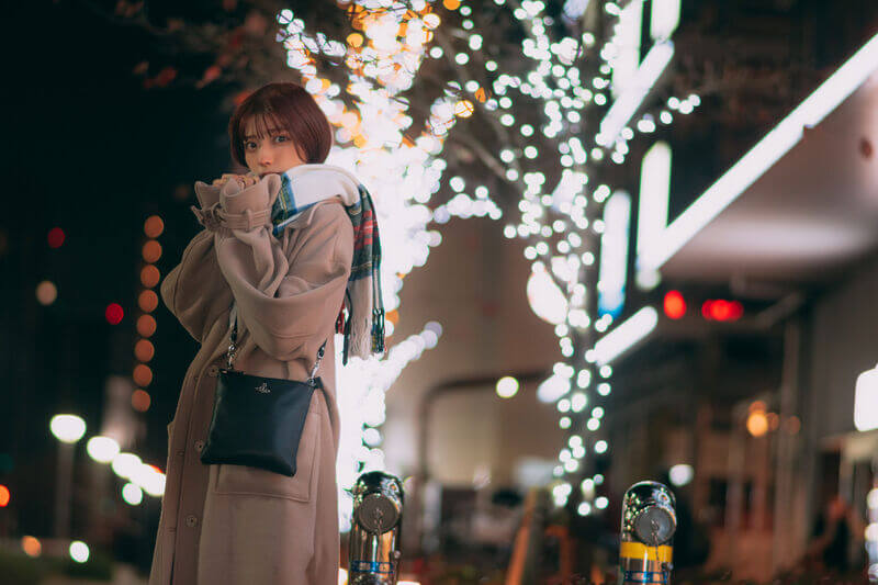 デートする女性