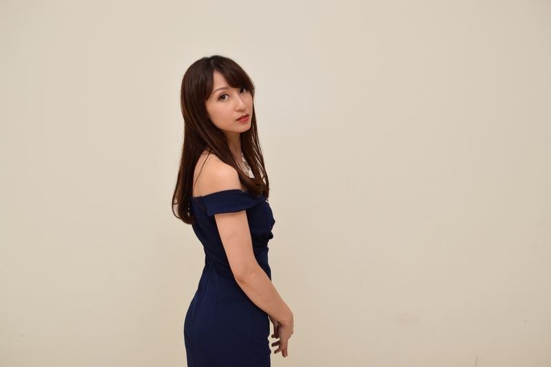 女性